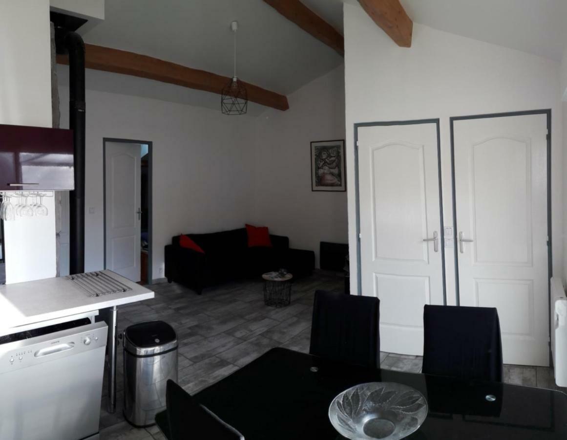 Holiday home Du Sabotier Lamadon